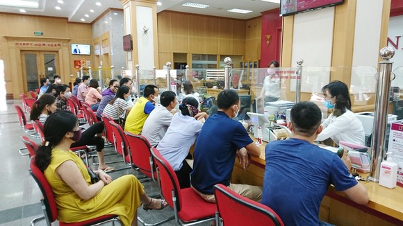 Agribank triển khai kịp thời các giải pháp hỗ trợ khách hàng bị ảnh hưởng bởi dịch Covid-19