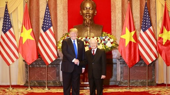 Tổng Bí thư, Chủ tịch nước Nguyễn Phú Trọng tiếp Tổng thống Hoa Kỳ Donald Trump hồi tháng 2-2019. Ảnh: TTXVN