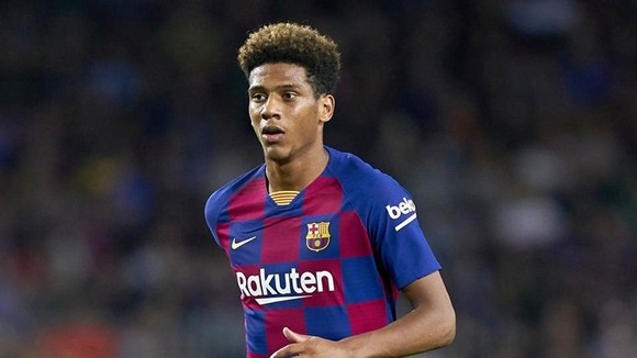 Jean-Clair Todibo là cầu thủ mới nhất dương tính tại Tây Ban Nha. Ảnh: Getty Images