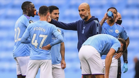 Pep Guardiola sẵn sàng cam kết tương lai cùng Man.City. Ảnh: Getty Images