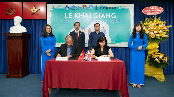Viện Kế toán Công chứng Anh và xứ Wales (ICAEW) đã ký kết Biên bản hợp tác với Đại học Bách khoa - ĐH Quốc gia TPHCM
