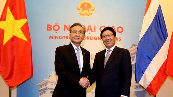 Phó Thủ tướng, Bộ trưởng Bộ Ngoại giao Phạm Bình Minh trong lần tiếp đón Bộ trưởng Ngoại giao Thái Lan Don Pramudwinai tại Nhà khách Chính phủ. Ảnh: ĐCSVN