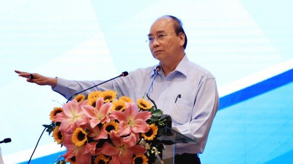 Thủ tướng Chính phủ Nguyễn Xuân Phúc phát biểu tại hội nghị