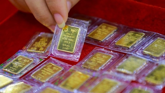 Vàng miếng SJC trưng bày tại một cửa hàng ở quận Bình Thạnh, TP HCM. Ảnh: Quỳnh Trần.