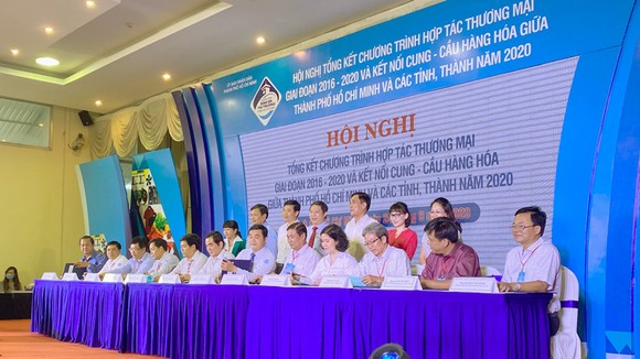 Sở Công Thương TPHCM và các tỉnh thành đã ký kết chương trình hợp tác thương mại giữa TPHCM và 20 tỉnh/thành Đông – Tây Nam bộ giai đoạn 2020 -2025
