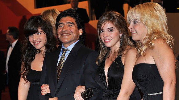 Maradona và người thân