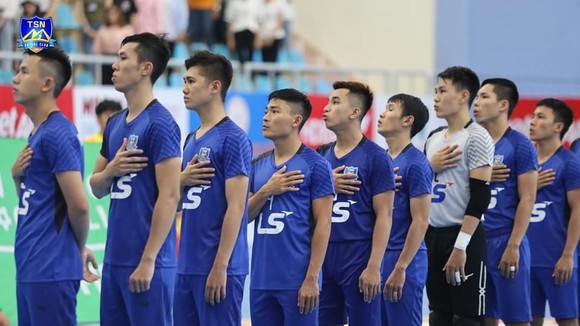Thái Sơn Nam khẳng định sức mạnh với ngôi đầu bảng sau lượt đi. Ảnh: TSNFC