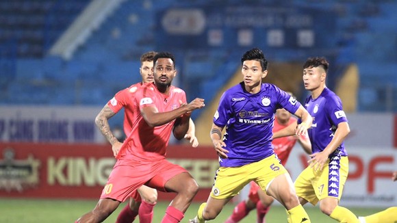 Văn Hậu đã ra sân từ giữa giai đoạn 2 LS V-League 2020
