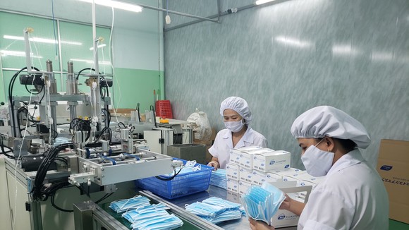 Tổng Công ty CP Y tế Danameco là đơn vị duy nhất của TP Đà Nẵng sản xuất các mặt hàng thiết bị y tế, trong đó có khẩu trang y tế phục vụ tại các cơ sở y tế trong nước và xuất khẩu
