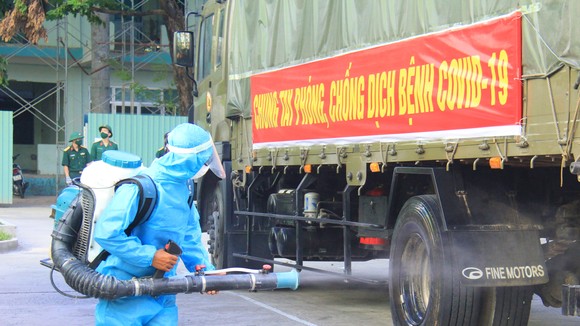 Việc cung cấp các phương tiện phòng hộ, trang thiết bị vật tư y tế giúp ngành đáp ứng tiêu chí nhanh trong phòng chống dịch
