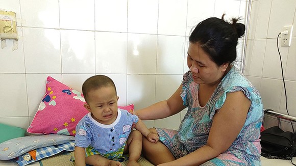 Cháu Nguyễn Tuấn Kiệt bị mắc bệnh ung thư máu cần sự giúp đỡ