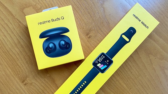 Realme SmartWatch và Realme Buds Q