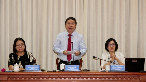 Phó Chủ tịch UBND TPHCM Dương Anh Đức: Chuyển đổi số cần đổi mới tư duy, thống nhất nhận thức. Ảnh: DŨNG PHƯƠNG