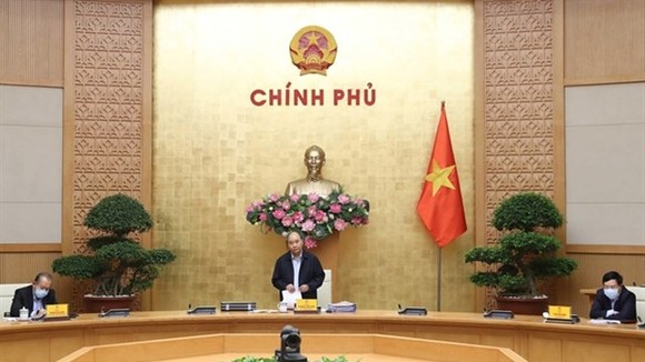 PM Nguyen Xuan Phuc orders strict nationwide social distancing rules, starting April 1 (Photo: VNA)
