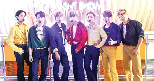 BTS là nhóm nhạc xuất sắc nhất năm của Billboard