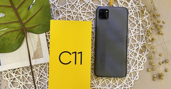 Realme C11 với pin ''khủng''