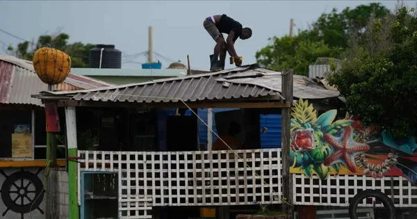Cơn bão mạnh nhất thế giới trong năm 2025 áp sát Jamaica
