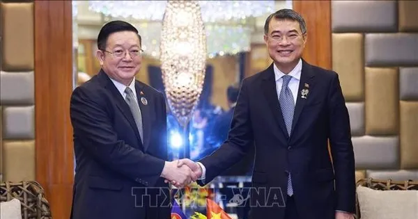 Thủ tướng Lê Minh Hưng tiếp Tổng Thư ký ASEAN, Thủ tướng Lào và Thủ tướng Malaysia
