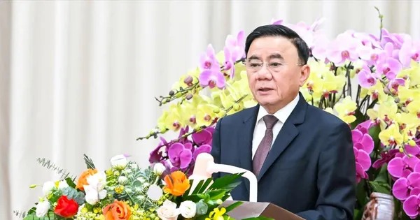 Lấy hiệu quả công việc và sự hài lòng của nhân dân làm thước đo bắt buộc trong đánh giá cán bộ