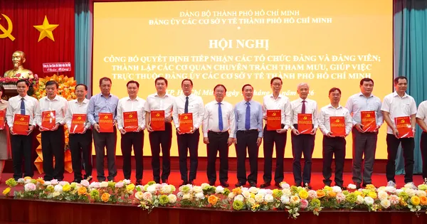 Đảng ủy các cơ sở y tế TPHCM tiếp nhận 65 tổ chức Đảng và 7.781 đảng viên
