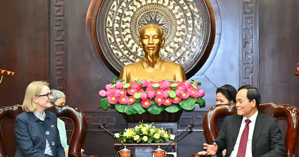 Tổng Lãnh sự Australia tại TPHCM chào từ biệt kết thúc nhiệm kỳ công tác