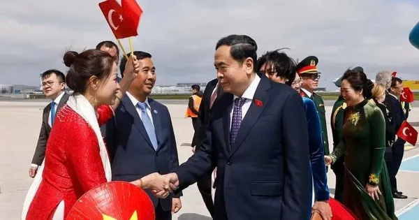 Chủ tịch Quốc hội Trần Thanh Mẫn đến Thổ Nhĩ Kỳ, bắt đầu tham dự Đại hội đồng IPU-152