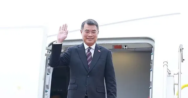 Thủ tướng Lê Minh Hưng lên đường tham dự Hội nghị Cấp cao kỷ niệm 35 năm quan hệ ASEAN-Nga
