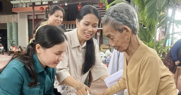 Học Bác từ những việc nhỏ
