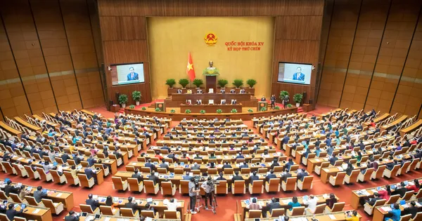 Kỳ họp thứ 2, Quốc hội khóa XVI khai mạc ngày 17-10