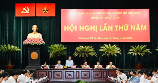 Thành ủy TPHCM ban hành Chỉ thị về thúc đẩy hoàn thành mục tiêu tăng trưởng kinh tế 2 con số