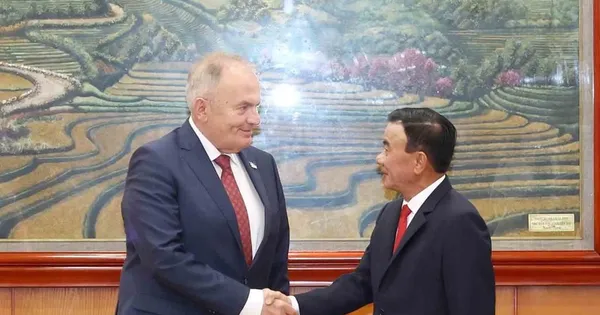 Thường trực Ban Bí thư Trần Cẩm Tú tiếp Đoàn đại biểu Đảng Công nhân Hungary
