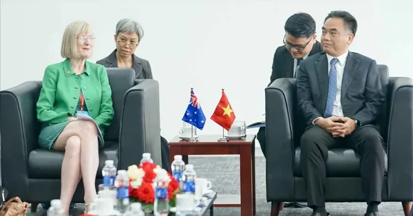 Đồng chí Nguyễn Lộc Hà tiếp Đại sứ Đặc mệnh Toàn quyền Australia tại Việt Nam