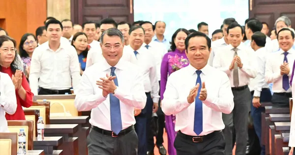Thủ tướng Lê Minh Hưng phát động phong trào thi đua "Quyết tâm thực hiện thắng lợi mục tiêu tăng trưởng bền vững 2 con số"