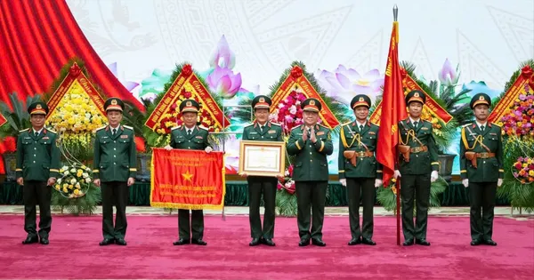 Cục Tuyên huấn đón nhận danh hiệu Anh hùng Lực lượng vũ trang nhân dân