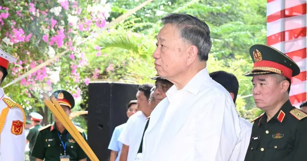 Tổng Bí thư, Chủ tịch nước Tô Lâm dâng hương tưởng niệm các Anh hùng liệt sĩ tại Công viên Lê Thị Riêng 