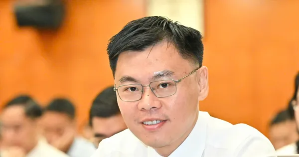 Đồng chí Trương Minh Huy Vũ giữ chức Phó Chủ tịch UBND TPHCM 