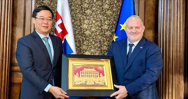 TPHCM thúc đẩy hợp tác văn hóa, quản trị đô thị với các địa phương Slovakia