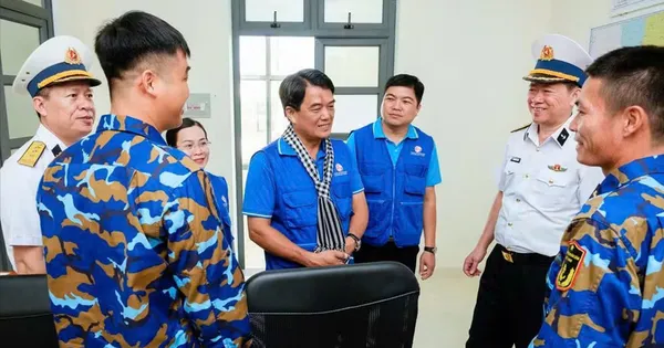 Hòn Khoai - Lời ca từ đảo tiền tiêu