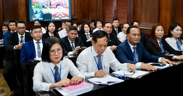 Chế định luật sư công: Không nên chỉ là “người của Nhà nước”