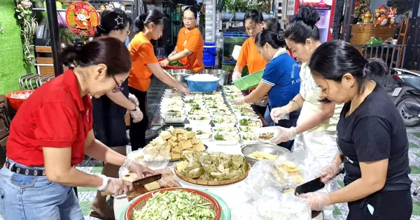 Cuộc sắp xếp để chính quyền "sâu rễ, bền gốc" - Bài 1: Giữ mạch nối với người dân