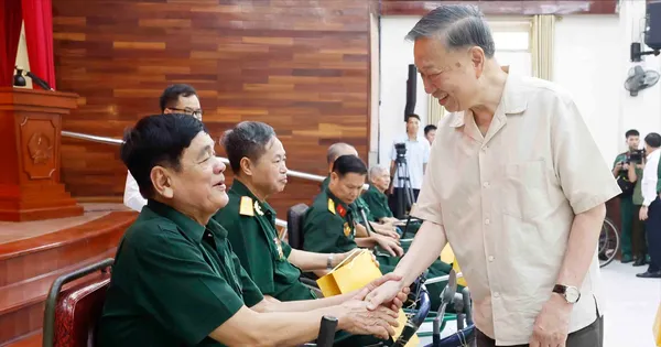 Lãnh đạo Đảng, Nhà nước thăm, tặng quà thương binh, bệnh binh và người có công
