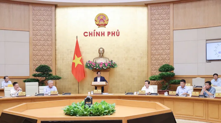 Thủ tướng Phạm Minh Chính chủ trì và phát biểu tại phiên họp Chính phủ chuyên đề về xây dựng pháp luật. Ảnh: VIẾT CHUNG