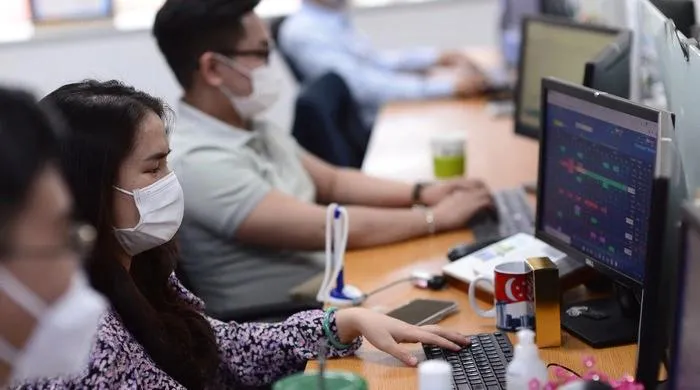 VN Index 'vững vàng' trước áp lực 2,8 tỷ cổ phiếu