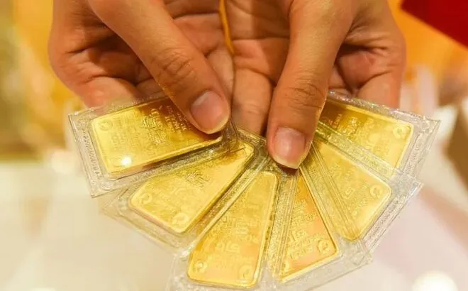 Vàng SJC tăng vọt lập kỷ lục mới