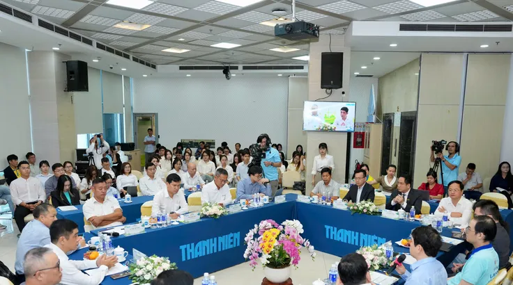 Khách mời tham gia hội thảo. 