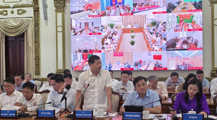 Giám đốc Nguyễn Toàn Thắng phát biểu