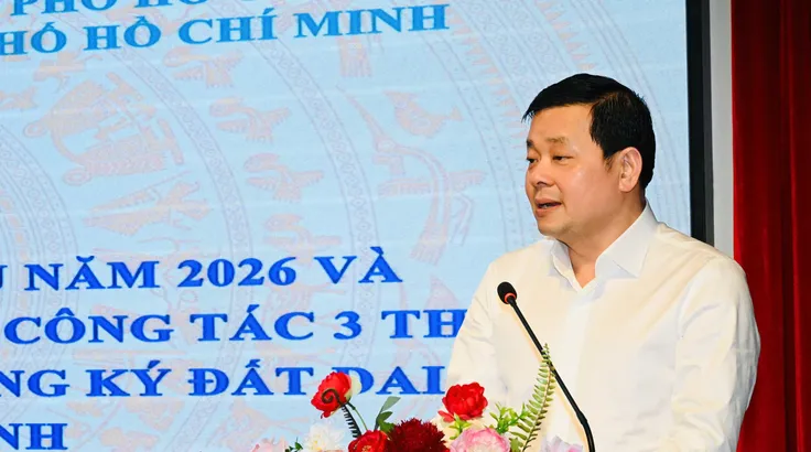 Giám đốc Sở NN-MT Nguyễn Toàn Thắng phát biểu tại hội nghị. Ảnh: Việt Dũng