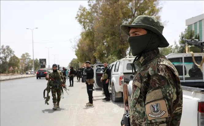 Lực lượng an ninh Syria gác tại thị trấn Ashrafiyat Sahnaya, Tây Nam thủ đô Damascus. Ảnh tư liệu - minh họa: THX/TTXVN