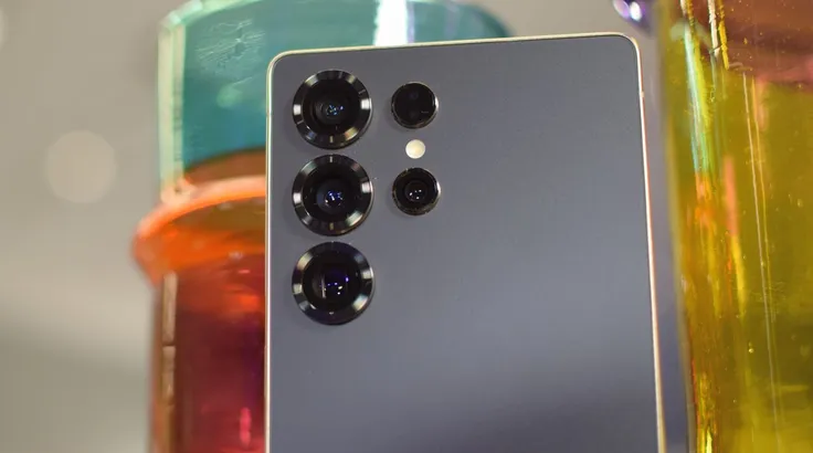 Samsung Galaxy S25 Ultra (Ảnh: Future / Roland Moore-Colyer)