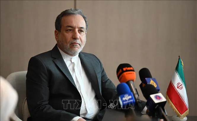 Ngoại trưởng Iran Abbas Araghchi. Ảnh: THX/TTXVN